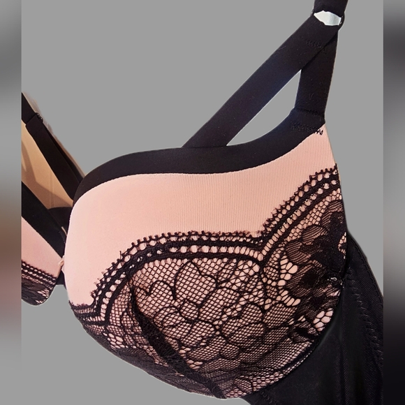 NWOT, New, Pink & Black Lace Push-Up Bra, Lightly-Padded for shape, Sz 36C - Picture 3 of 6